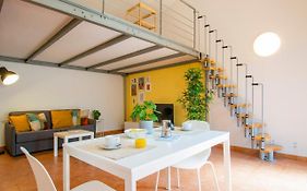 Altido Colorful Studio For 4 Near Leaning Tower With Parking